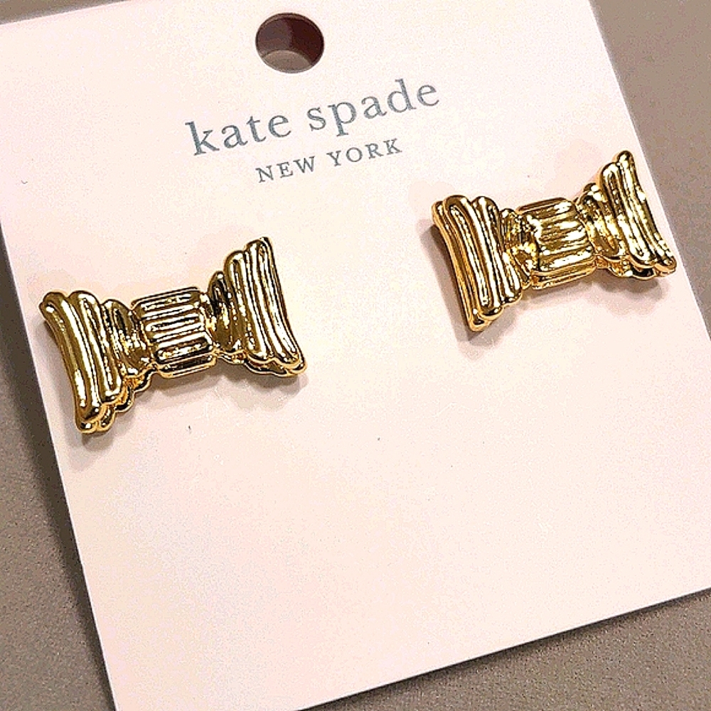 NEW Kate Spade All Wrapped Up Bow Studs in Gold